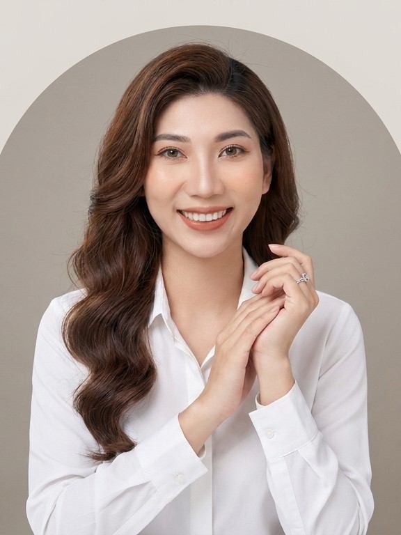 Thái Phương Anh — giảng viên Voice to Sales
